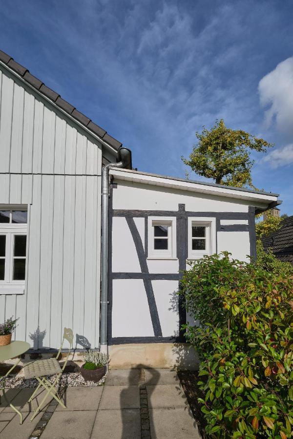 Seelscheid Ferienwohnung Im Fachwerkhof 'Haus In Bewegung' מראה חיצוני תמונה